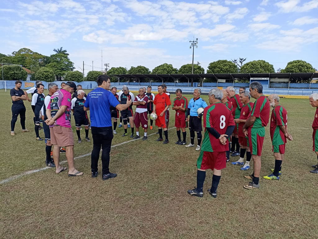 Equipe de Araçatuba participa de Campeonato de Xadrez em Catanduva -  Prefeitura Municipal de Araçatuba