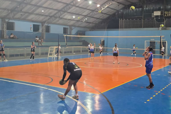 Confira como foi o segundo dia do Festival de Voleibol de Tabapuã!